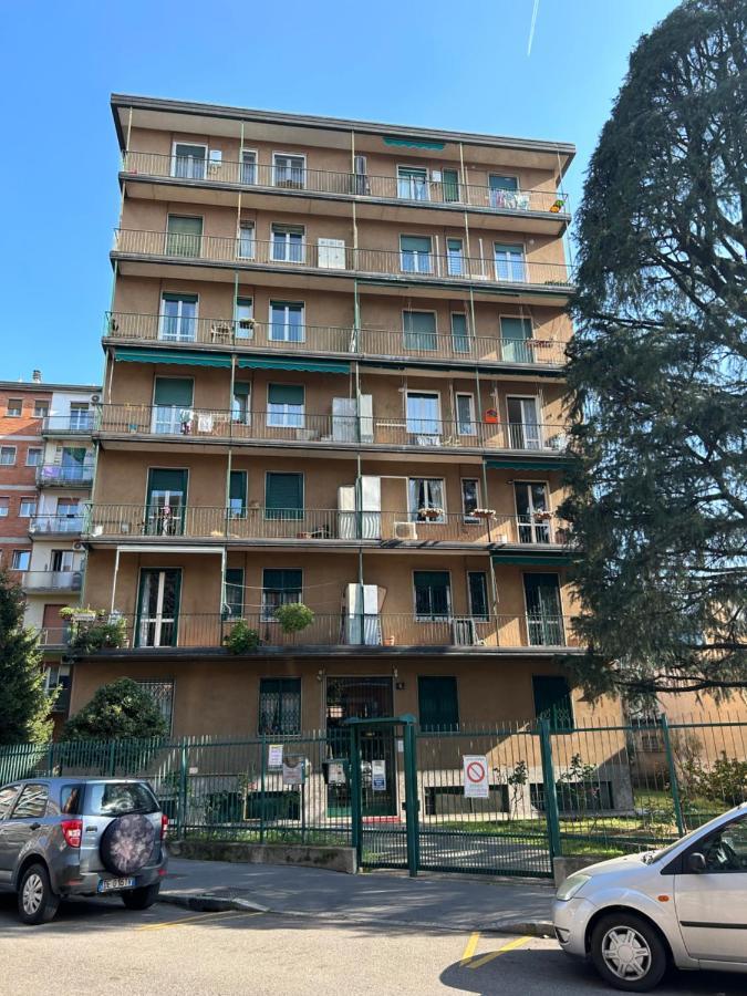 Elegance And Tranquility At 10min From The Centre! Appartement Milan